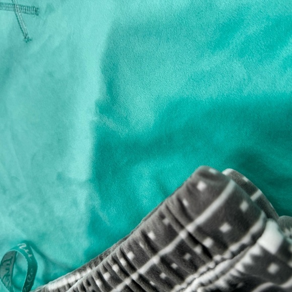 Muk Luks brand new Pajama set size XXL Silky Velour - Picture 4 of 7